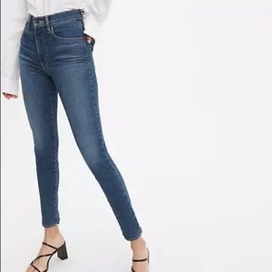 Levi’s Mile High Super Skinny Medium Wash Jean